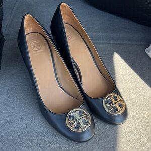 Tory Burch Black Leather Heels with Gold Logo